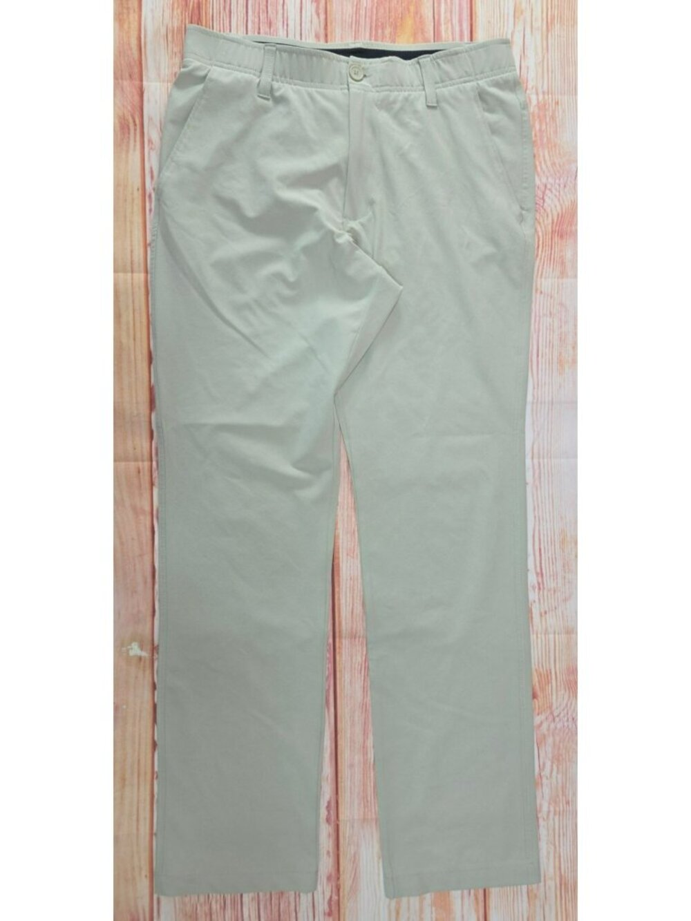 Under Armour Mens Beige Golf Pants 32x32 Stretch Fit Lightweight Casual Wear